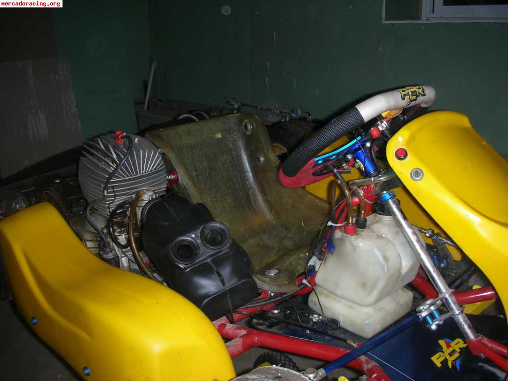 Vendo o cambio kart de competicion pre junior escucho oferta