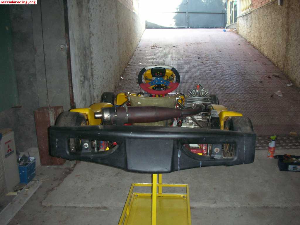 Vendo o cambio kart de competicion pre junior escucho oferta