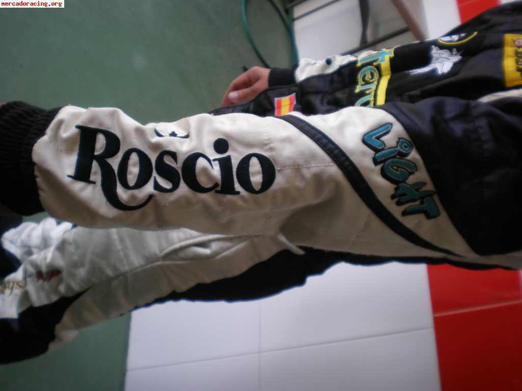 Bordados en monos de kart
