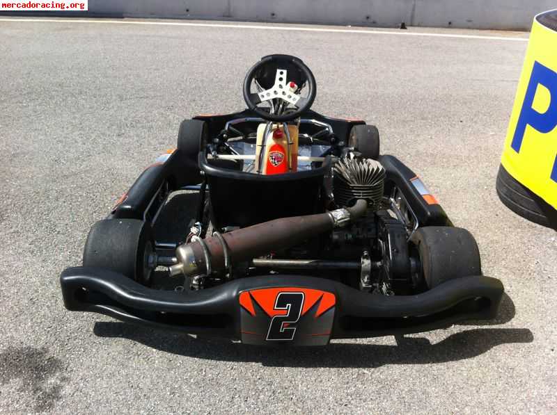 Se vende kart 125 automatico 2t casi nuevo