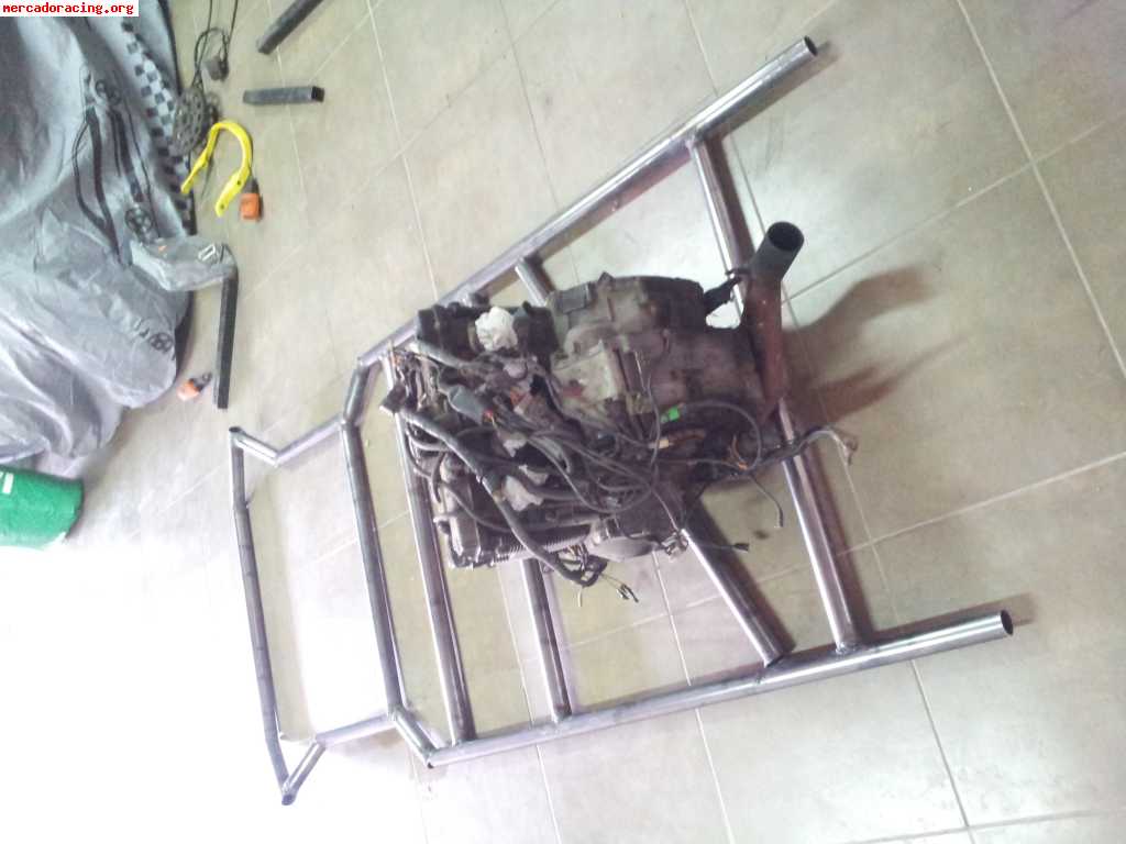 Chasis kart con motor 600cc. (600€)