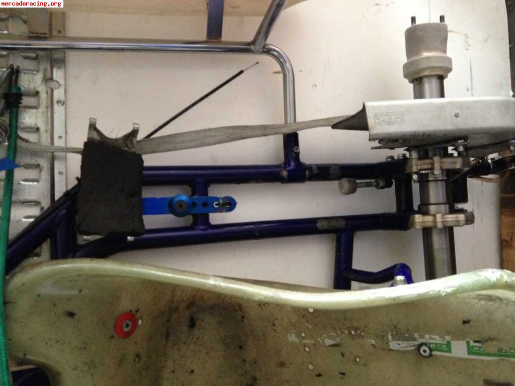 Se vende kart kosmic mercury 30mm por 490 €