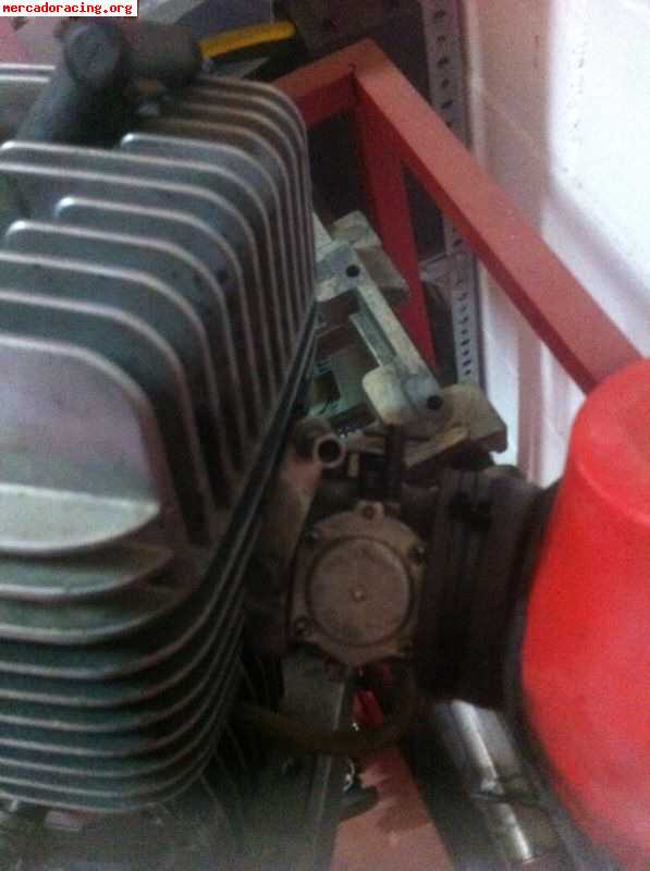 Motor yamaha 100 c.c.