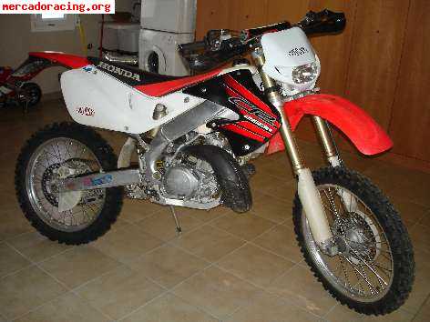 Vendo o cambio honda cr 250 enduro matriculada por kart icc