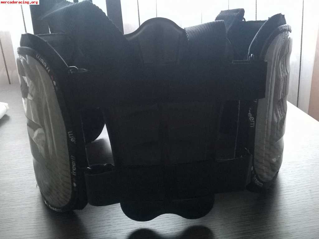 Karting protecctor costillar freem