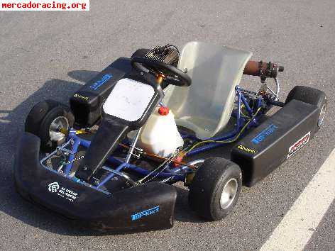 Vendo kart yamaha 100 c.c. con chasis top kart 2004