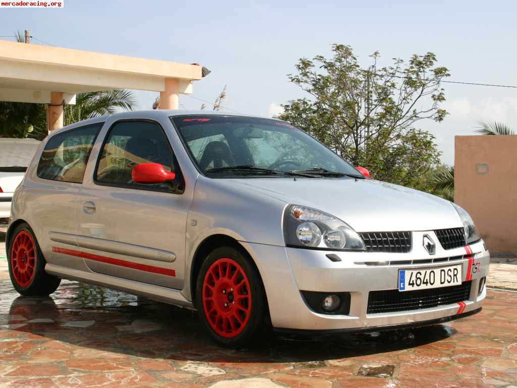 Clio rs182cv -39000kms-9000eur(se acepta coche como pago