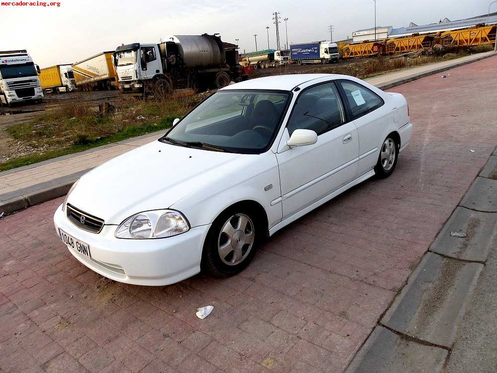 Se vende o cambia civic coupe 1.6i ls 