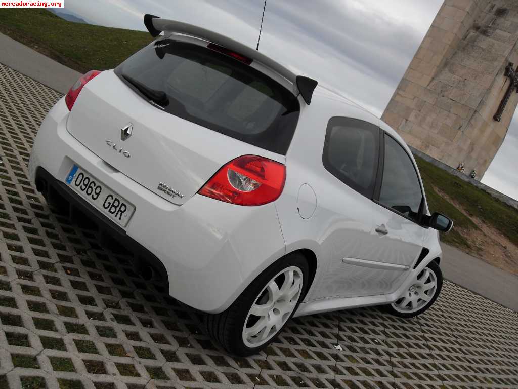 Vendo  clio sport 