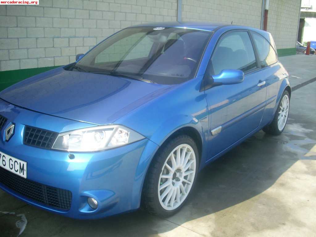 Se vende megane sport 225 cv azul claro 10000