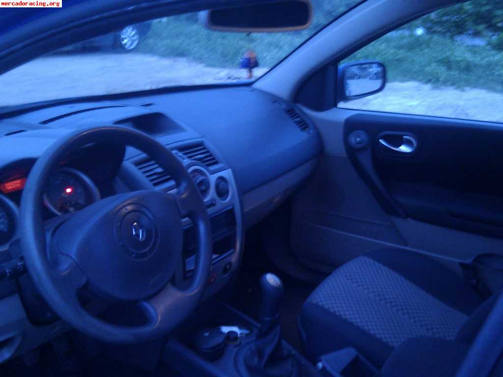 Renault megane 2.500€ 1.5 dci 5p