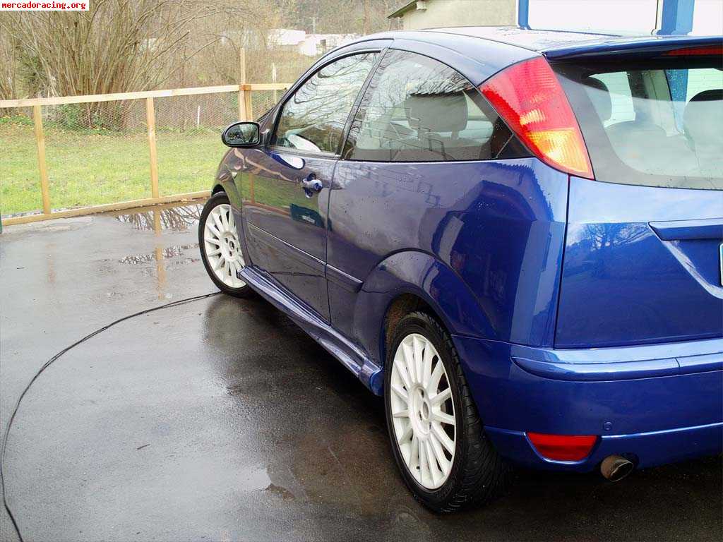 Ford focus st ----> 6.000 euros