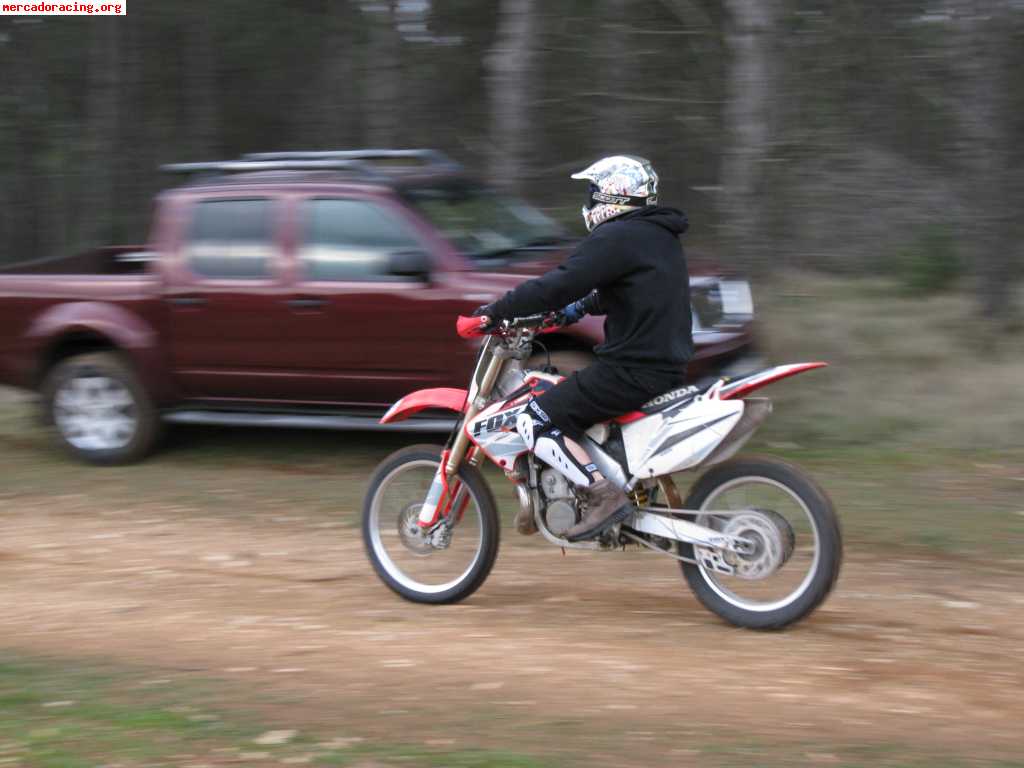 Vendo honda cr 250 2t (58cv)----->1700€ neg