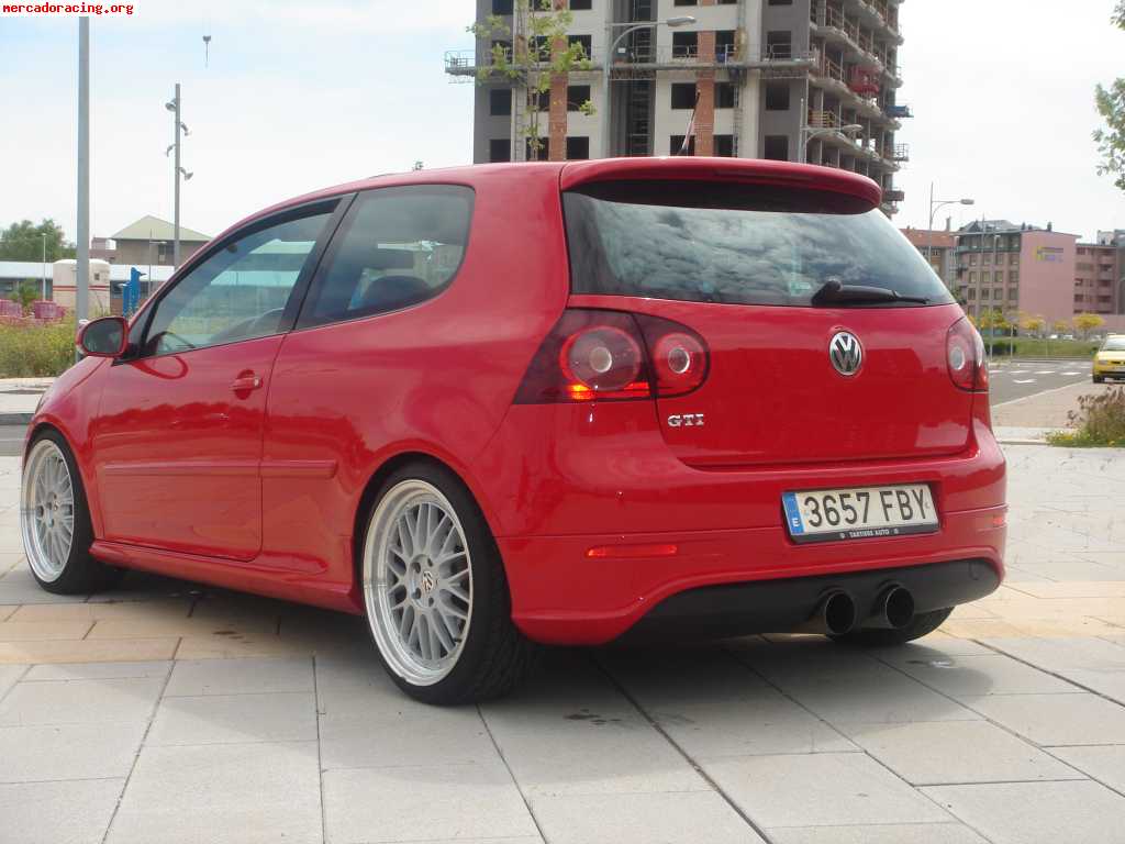 Se vende vw golf v gti dsg