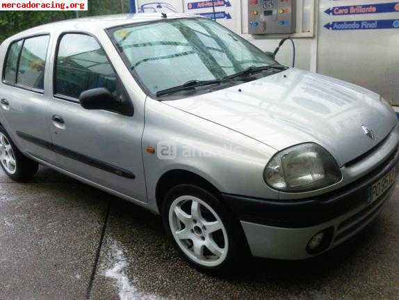 Vendo o cambio clio 1.9d