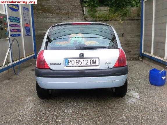 Vendo o cambio clio 1.9d