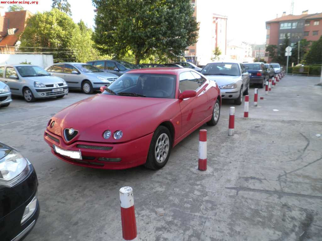 Se vende o se cambia alfa gtv