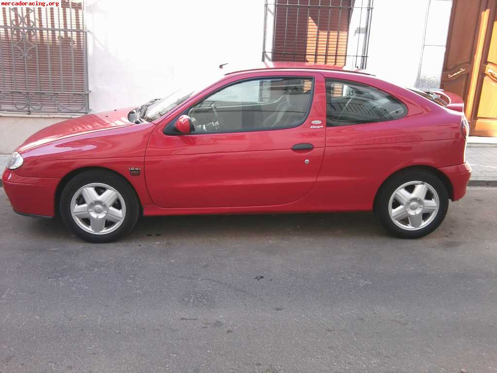 Se vende o se cambia renault megane coupe  1.6, 16v, 110cv