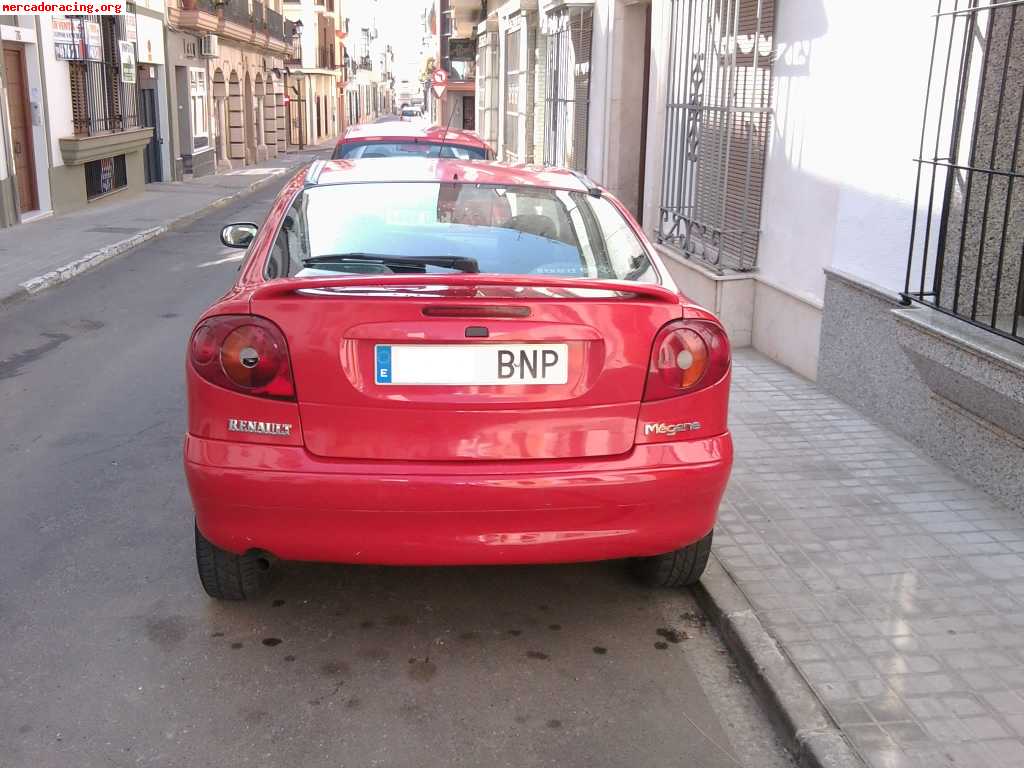 Se vende o se cambia renault megane coupe  1.6, 16v, 110cv