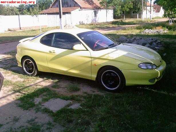 Hyundai coupe compro