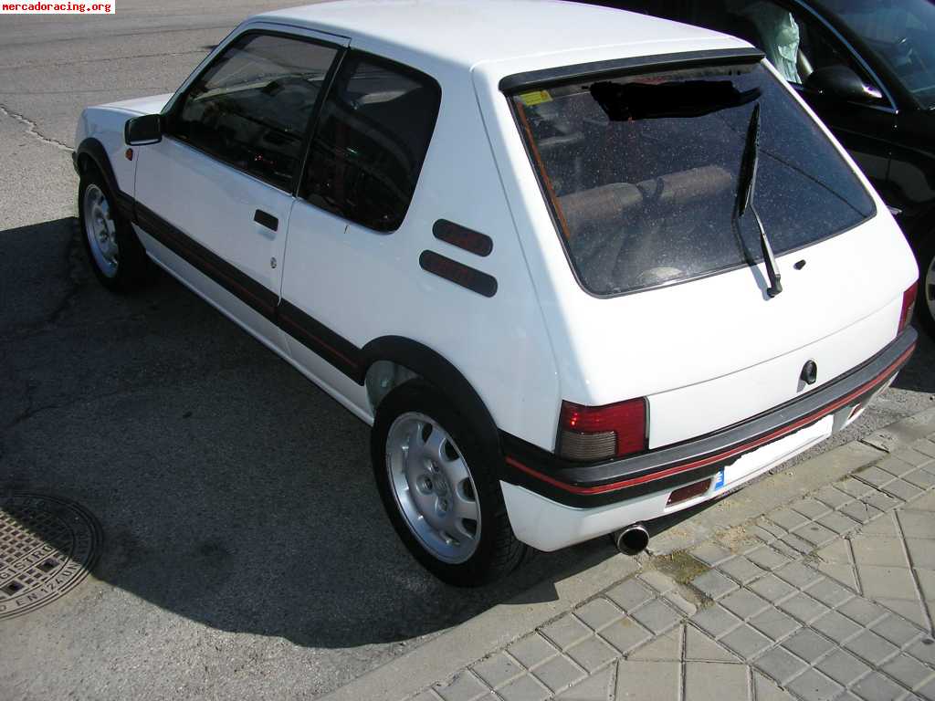 Peugeot 205 gti