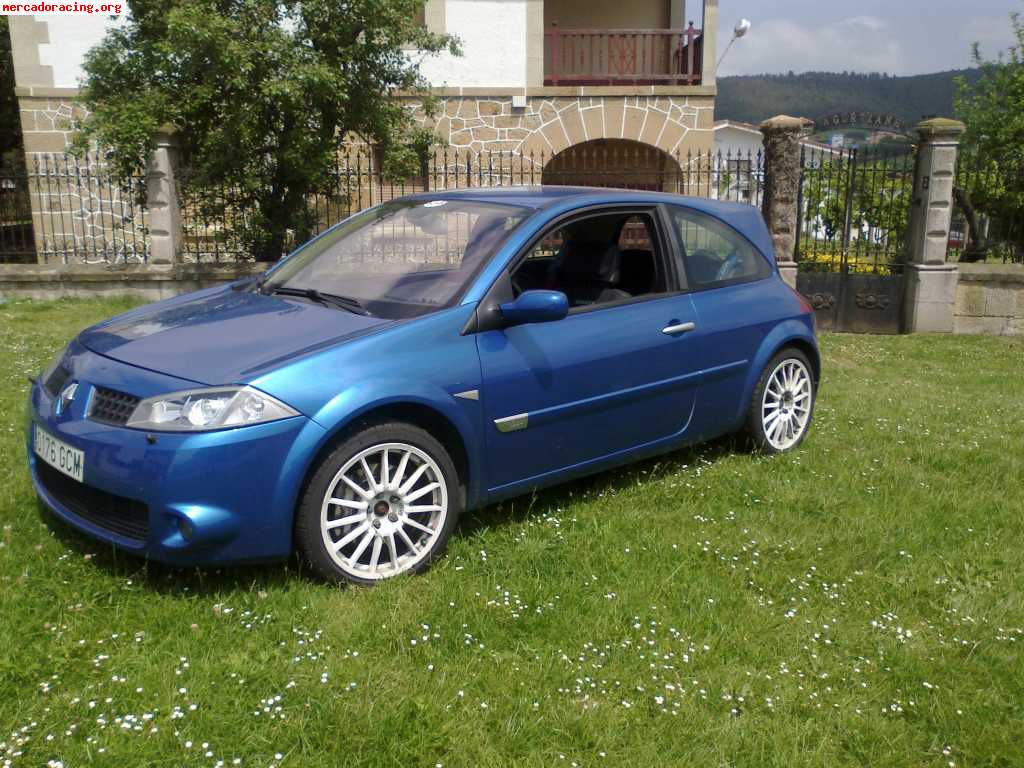 Se vende megane  sport 225 cv 