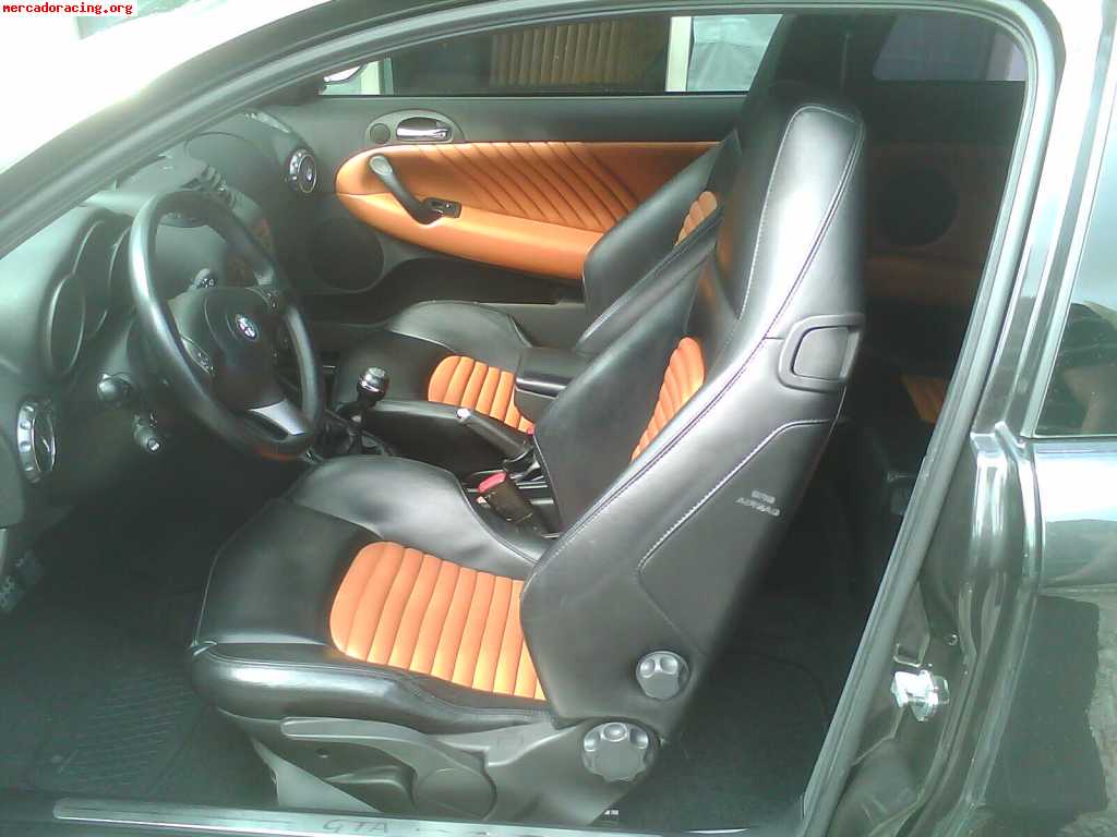Alfa 147 gta 302 v6 250 cv