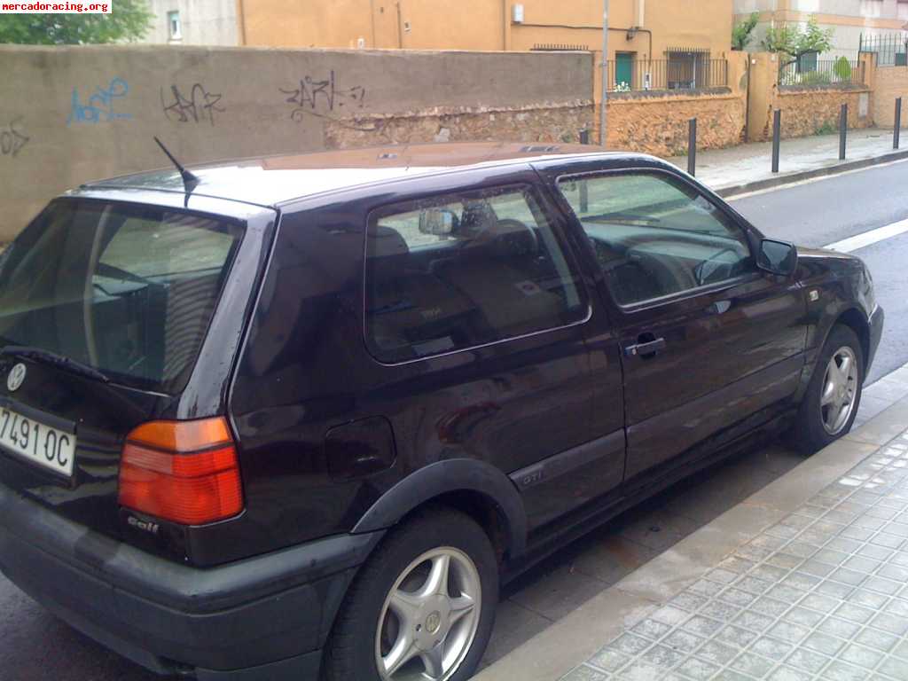 Vendo golf serie 3 1.8 gt