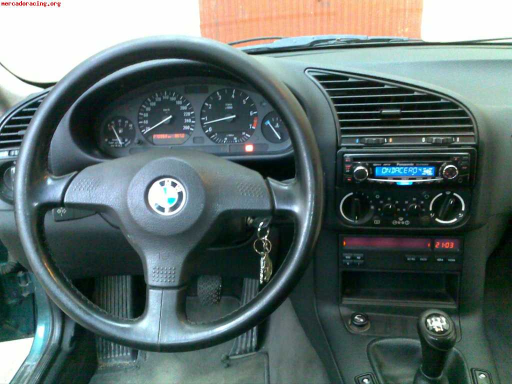 Se vende 325i e36 1500€