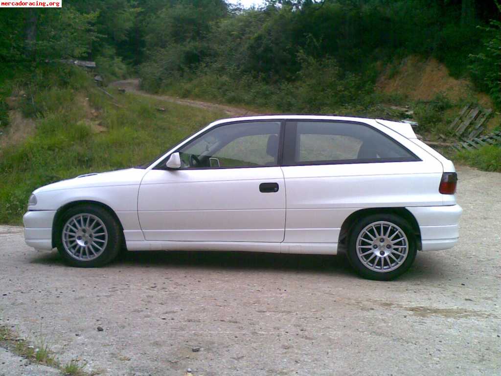 Opel astra gsi 1.8 16v.se vende