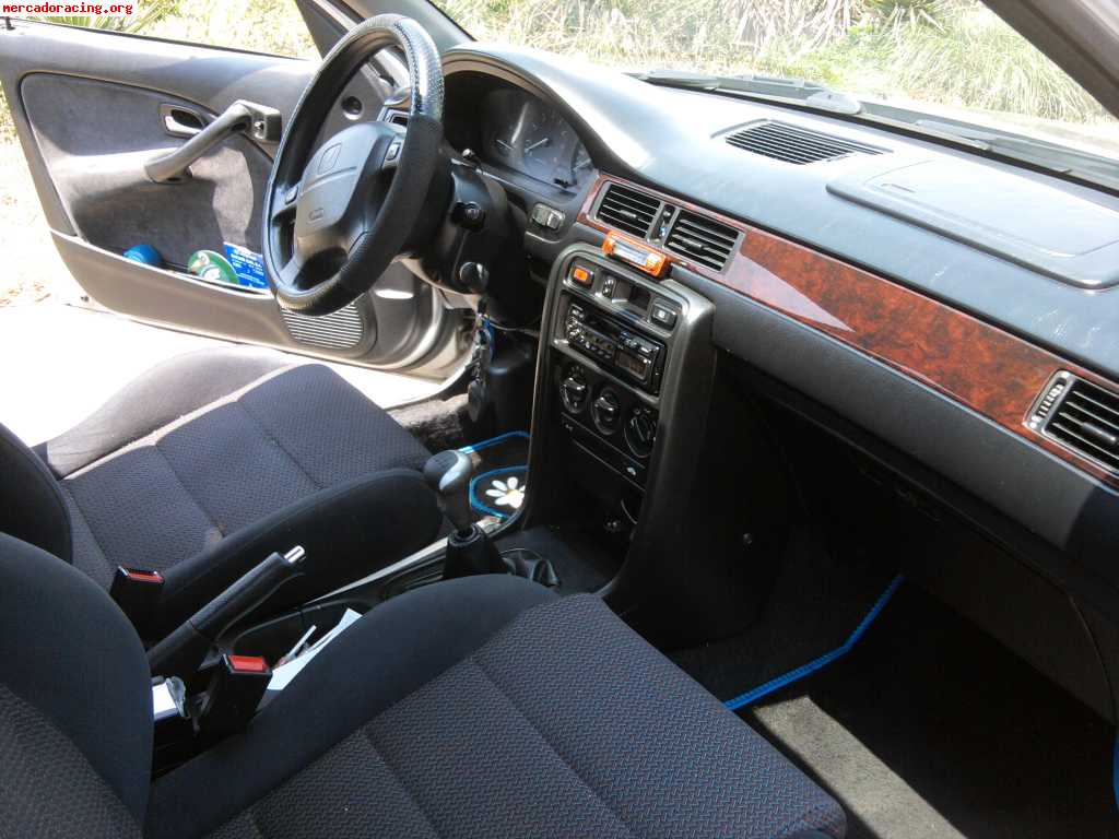 Honda civic  1.5i  v-tec