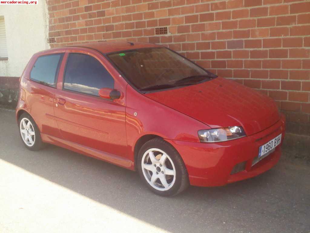 Se vende fiat punto hgt barcelona 2500 €