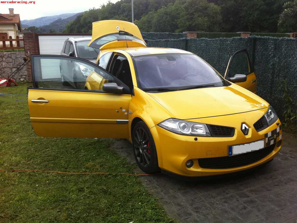 Vendo renault megane f1 team r26