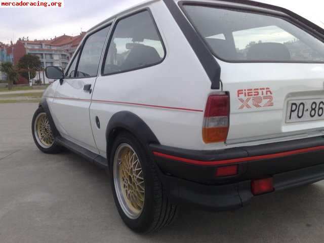 Se vende ford fiesta xr2 restaurado 