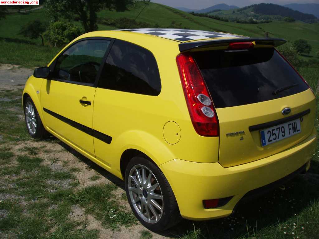 Se vende ford fiesta 1.6 tdci 90cv impecable del 2007 se ace