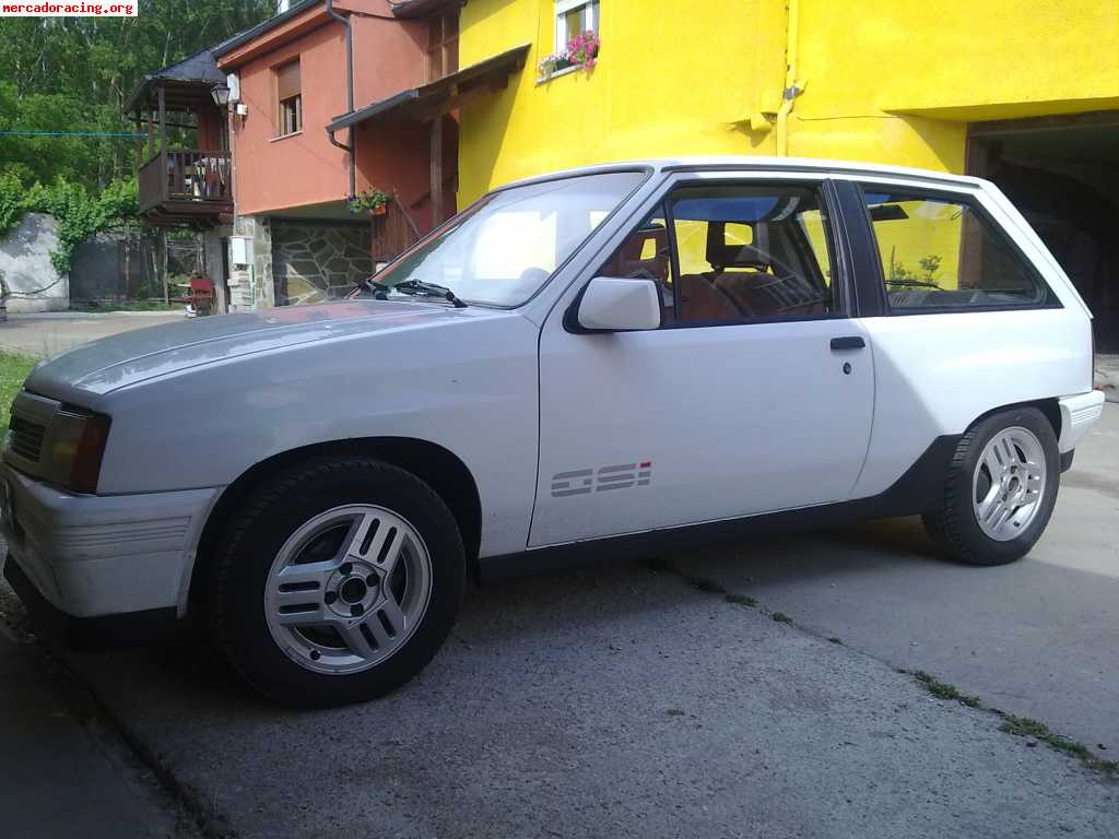 Se vende opel corsa gsi año 90 sin catalizar