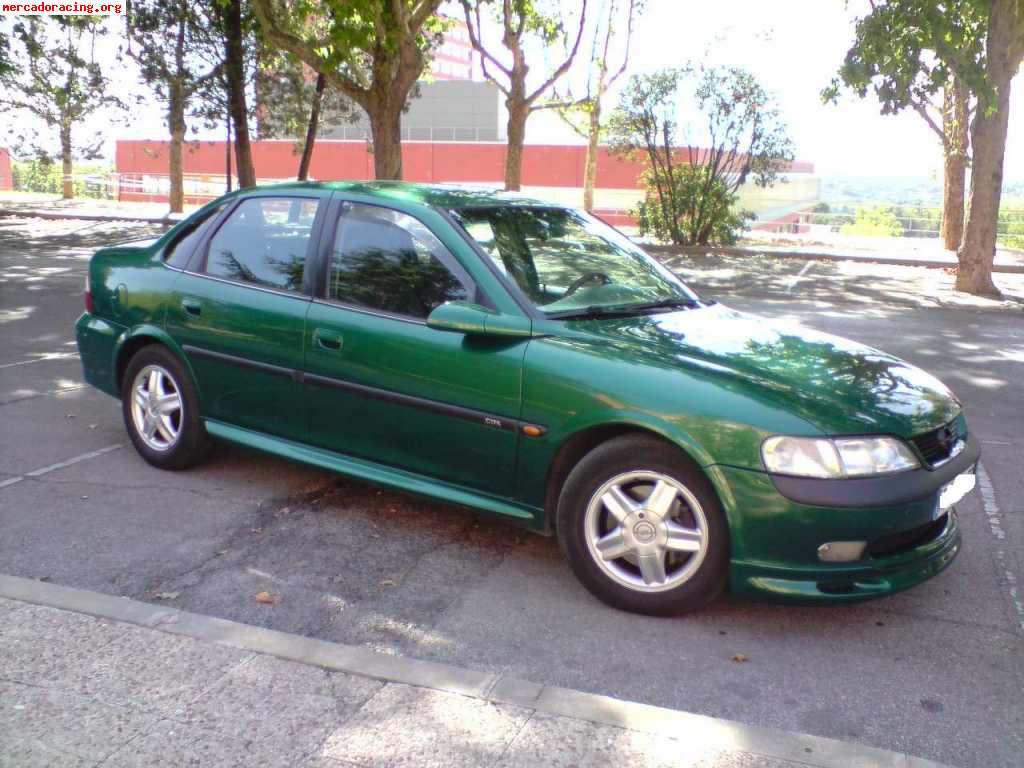 Opel vectra 2.5 v6