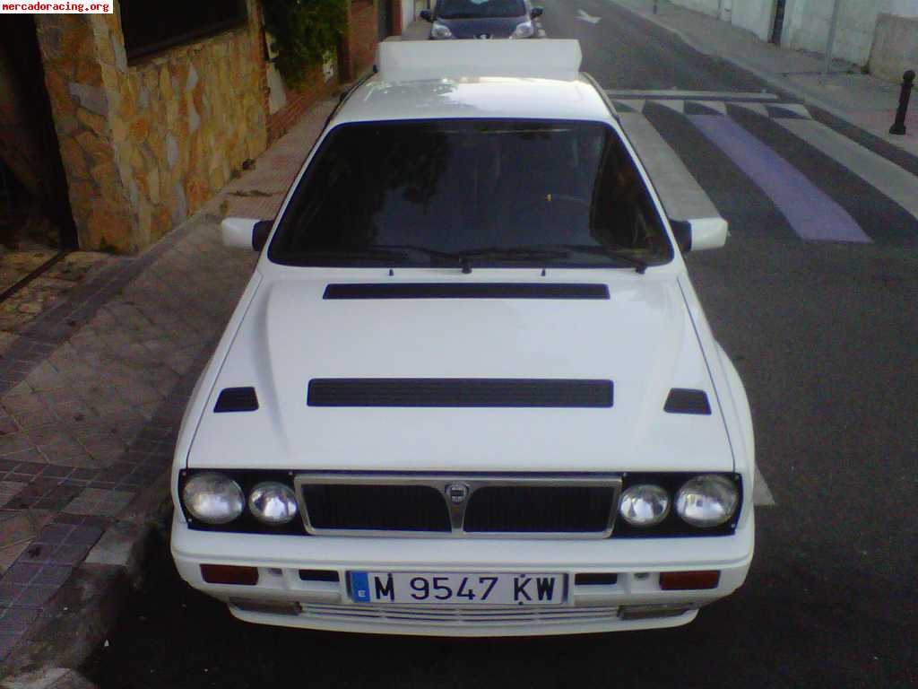 Lancia delta integrale 16v
