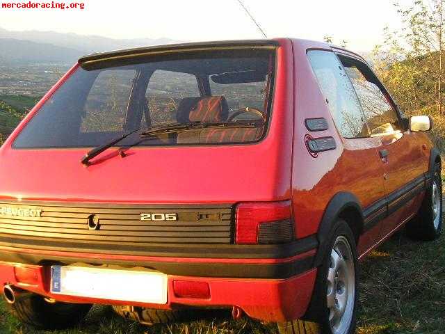 Peugeot 205 gti restaurado