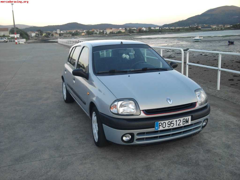 Cambio o vendo clio 1.9 diesel