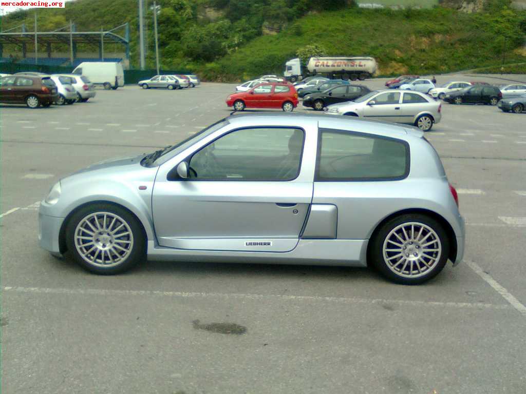 Renault clio v6