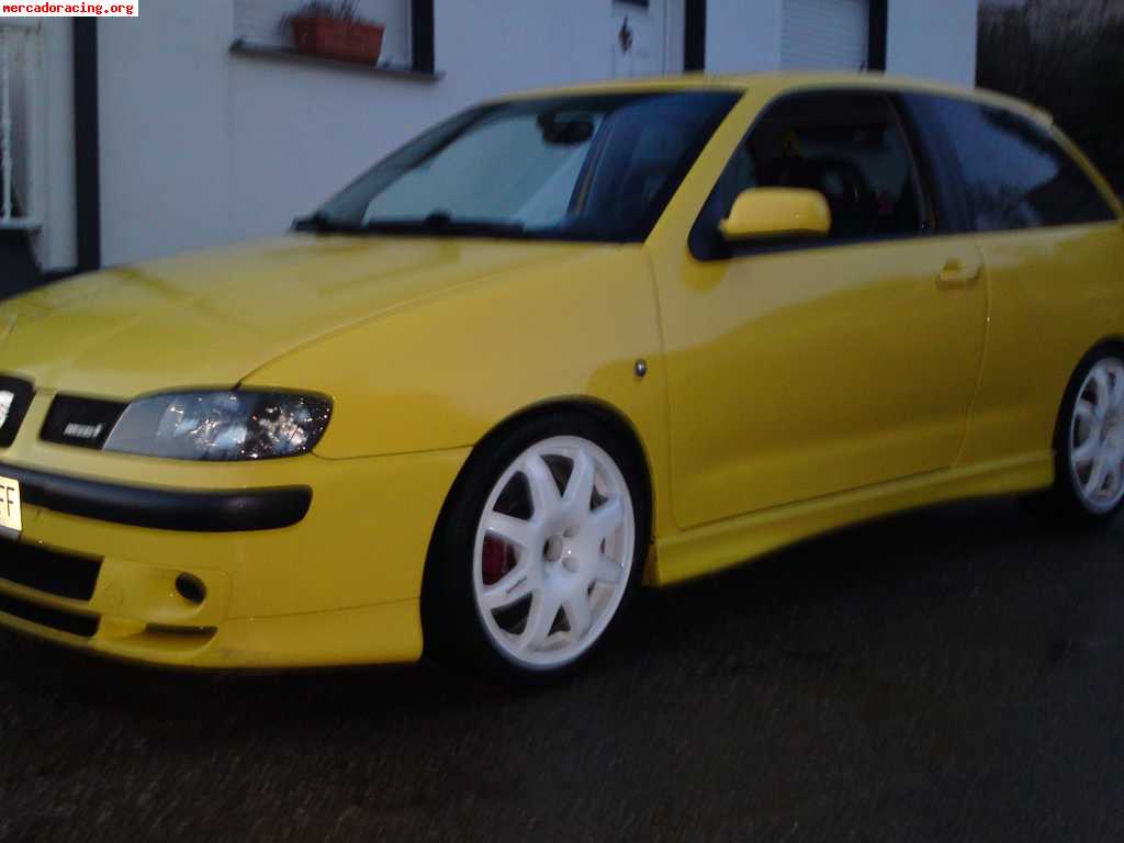 Se vende o se cambia seat ibiza cupra 1.8t