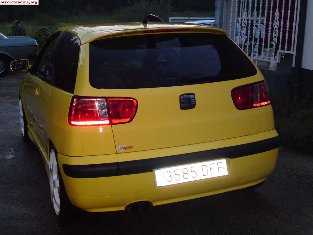 Se vende o se cambia seat ibiza cupra 1.8t