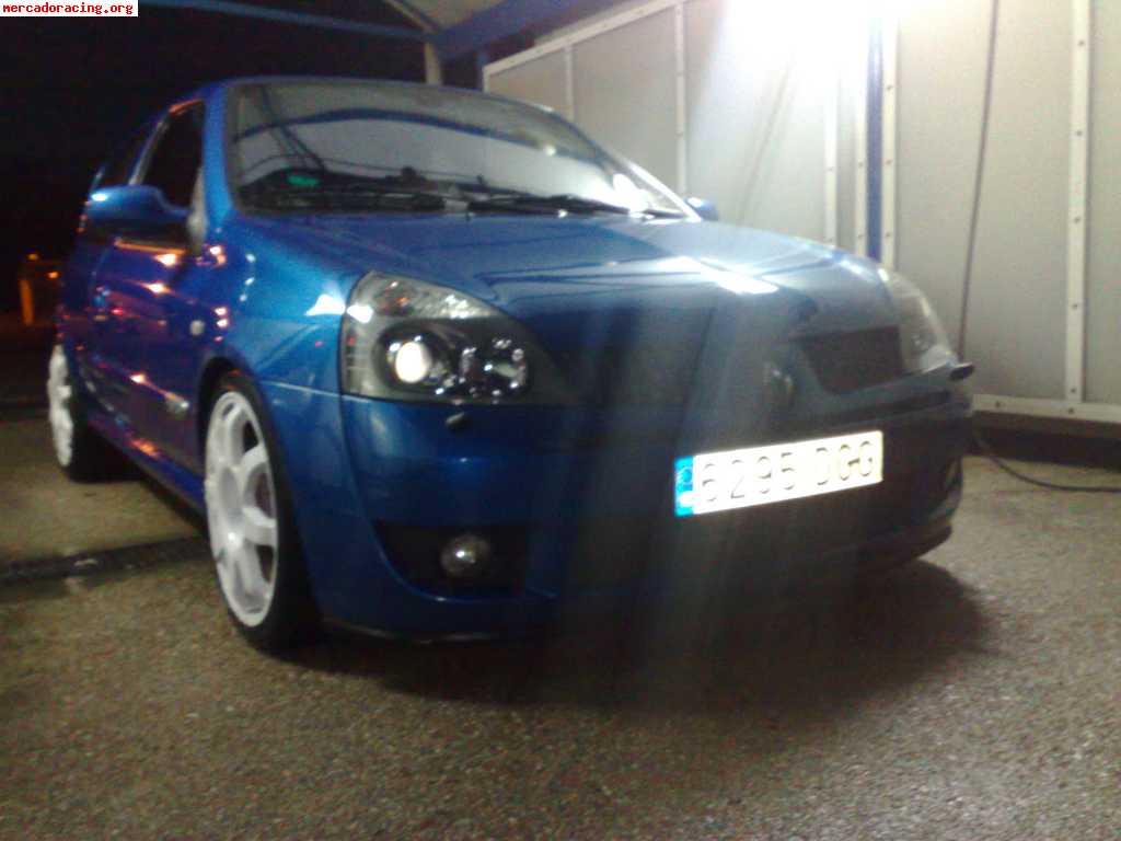 Clio sport team 2005 con 58,120klm muy cuidado!!!