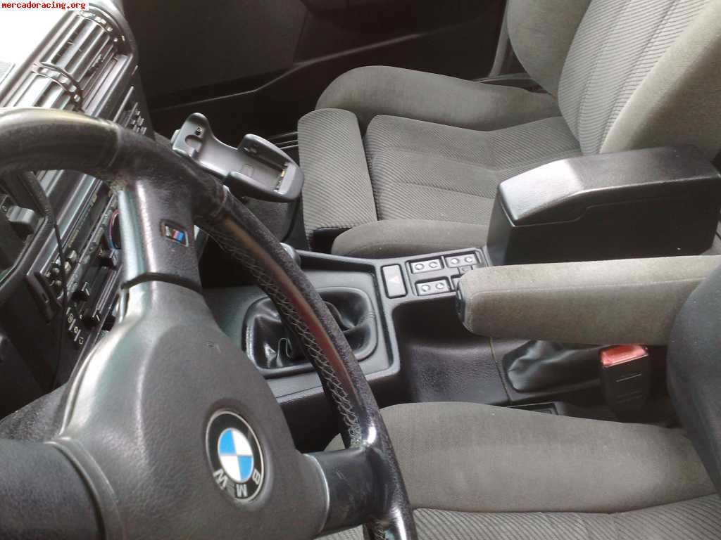 Cambio ó vendo bmw 525i 24v serie m año1991- equipamiento es