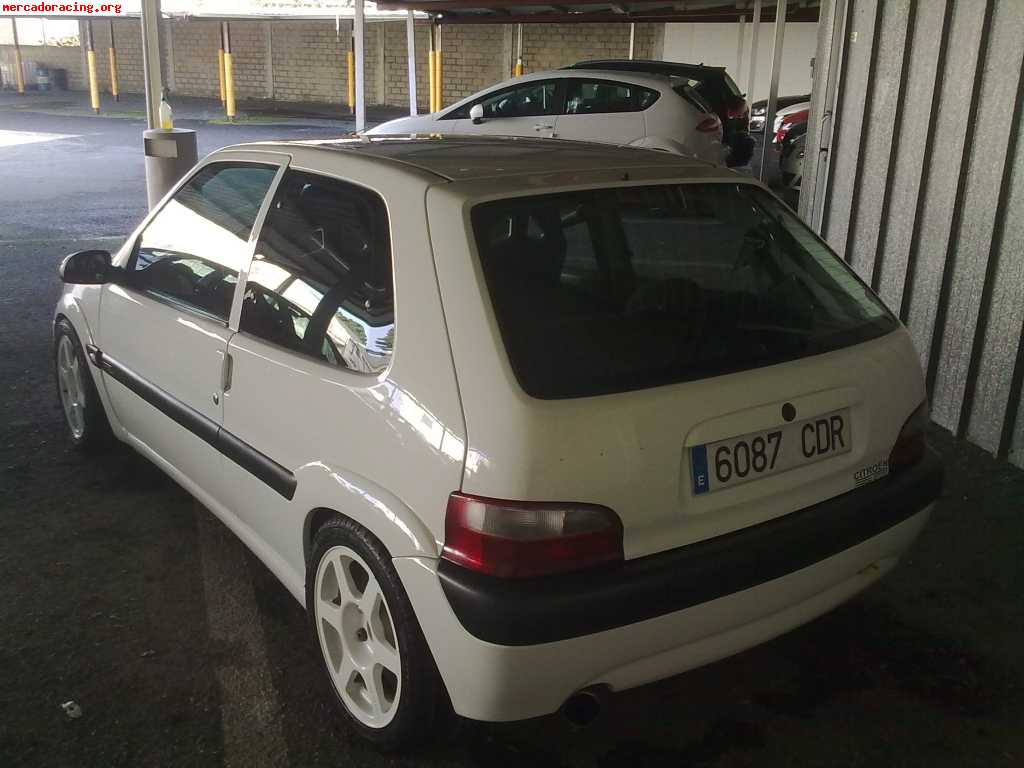 Se vende saxo 100cv