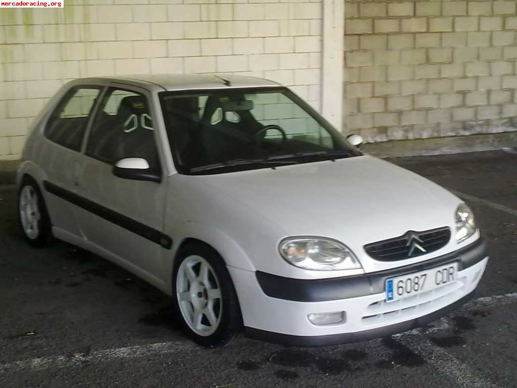 Se vende saxo 100cv