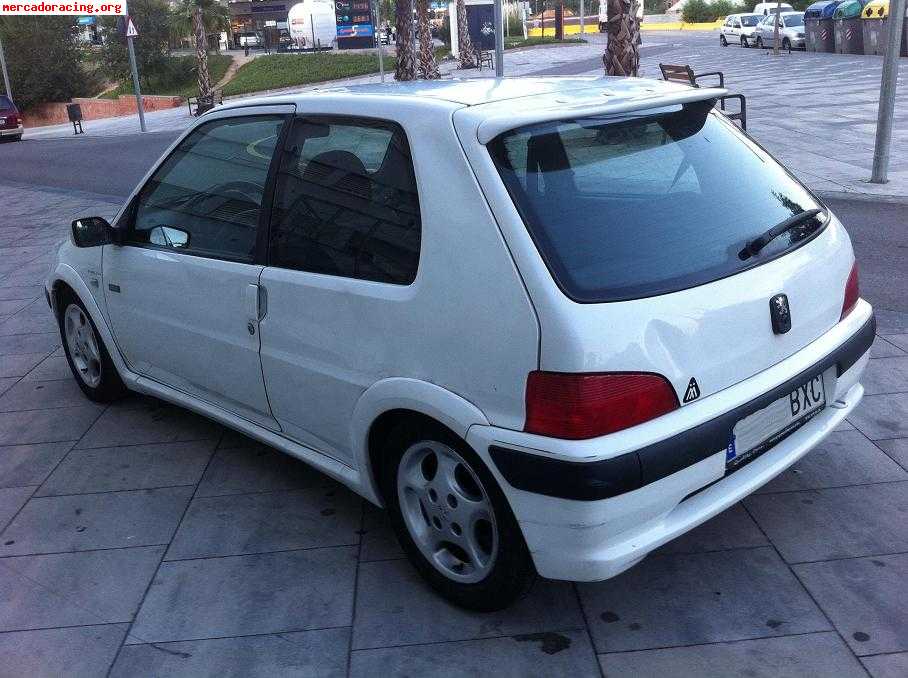 Se vende peugeot 106 sport pack 1.4 75cv buen precio!!!!!!!