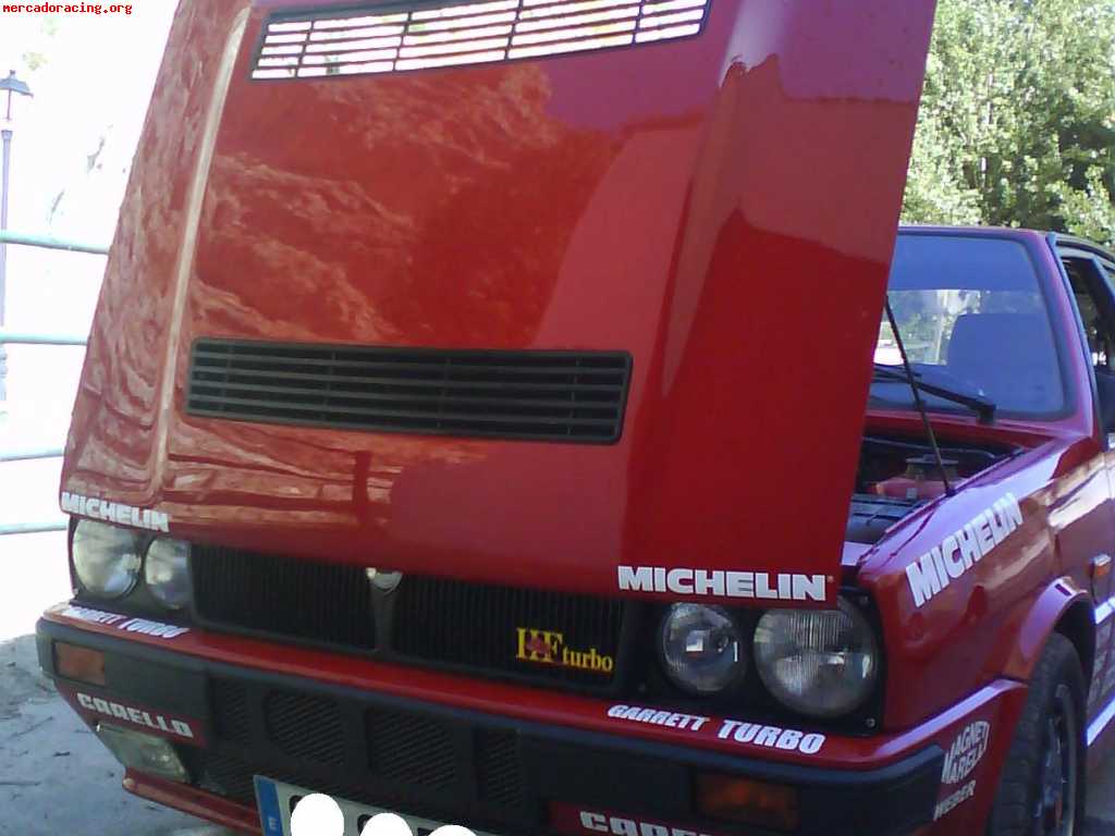 Lancia delta hf turbo 2.800 euros.