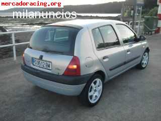 Cambio o vendo clio 1.9d